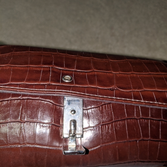 Liz claiborne wallet - Picture 3 of 15